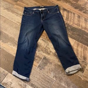 Express Capri leggings